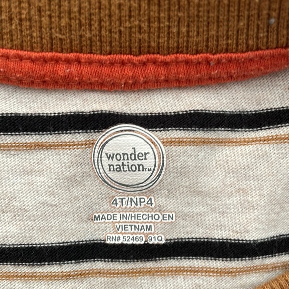 3 Piece Boys 4T Clothing Lot - Garanimals / Wonder Nation / Way to Celebrate - Picture 14 of 14